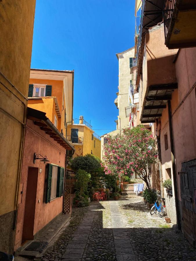 Apartmán Omarea - Imperia Exteriér fotografie